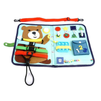 2Kids Toys Senzorická busy kniha Medvídek