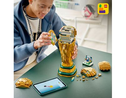 LEGO® Editions 43020 Oficiální trofej Mistrovství světa ve fotbale