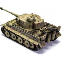 Airfix Classic Kit tank Tiger-1 Early Version 1 : 35 4