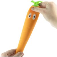 Alltoys Mačkací a natahovací mrkev