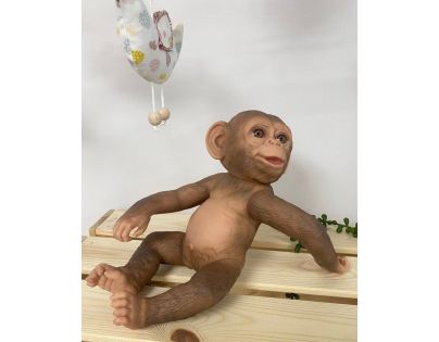 Antonio Juan Guca 991 Reborn Realistická opička miminko celovinylovým tělem 32 cm