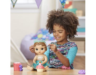 Baby Alive Narozeninová tmavovlasá panenka