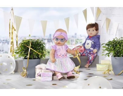 Baby Born Souprava se šatičkami Deluxe Narozeninová edice 43 cm