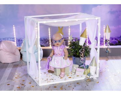 Baby Born Souprava se šatičkami Deluxe Narozeninová edice 43 cm