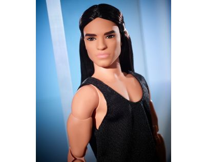 Barbie basic Ken s dlouhými vlasy