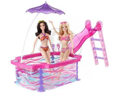 MATTEL Barbie BDF56 - Bazén