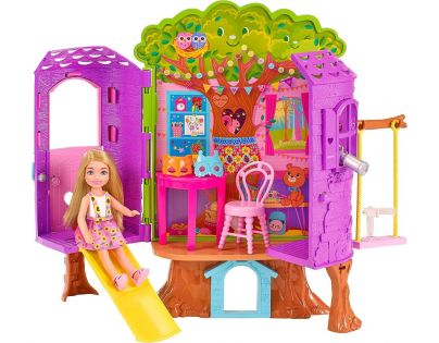 Barbie Chelsea Domeček na stromě