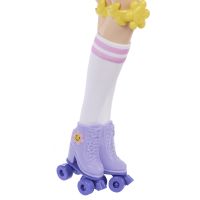 Barbie Dream Besties panenka na kolečkových bruslích - Renee 4