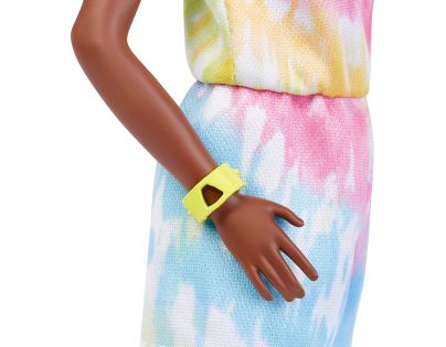 Barbie modelka 30 cm Batikovaný krátký overal