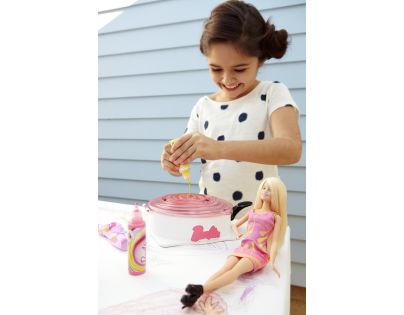 Mattel Barbie Panenka a spirálové návrhářství