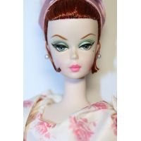 Barbie v květinovém kostýmku 2