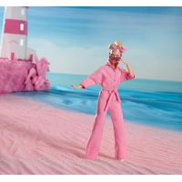 Barbie v růžovém kalhotovém filmovém overalu 5