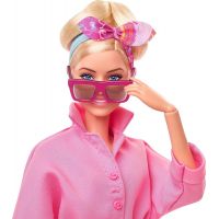 Barbie v růžovém kalhotovém filmovém overalu 3