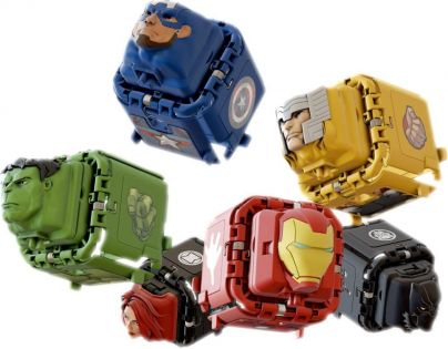 Battle Cubes Avengers Captain America vs Black Panther