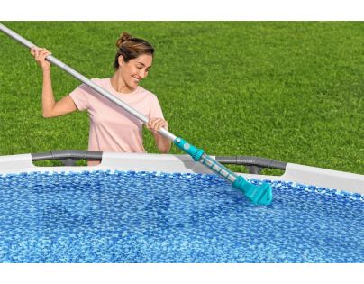 Bestway Bazénový bateriový tyčový vysavač AquaSurge™ 251 cm do Ø 610 cm