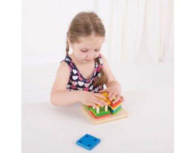 Bigjigs Baby Nasazování barevných tvarů na tyče