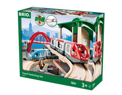 Brio Vláčkodráha velká s výhybkami, mostem a nástupištěm 42 dílů - Poškozený obal