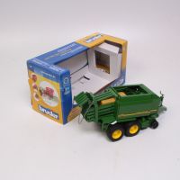 Bruder 02017 Přívěs balíkovač John Deere - Poškozený obal 3