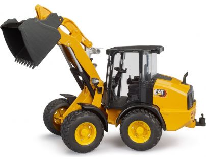 Bruder 02485 Cat nakladač