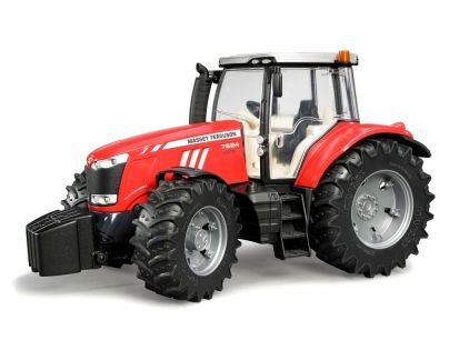 Bruder 03046 Traktor Massey Ferguson 7624 - Poškozený obal