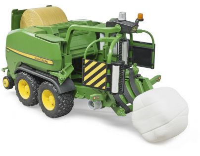 Bruder 2032 Balíkovač s baličkou John Deere 1:16