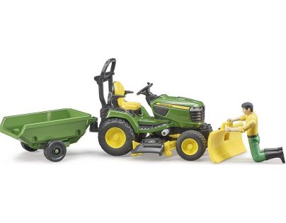 Bruder 62104 Zahradní traktůrek J.Deere s příslušenstvím a figurkou 1:16