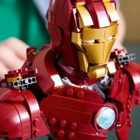 LEGO® Marvel 76327 Busta Iron Man MK4 5