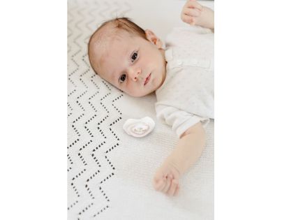 Canpol babies Set symetrických silikonových dudlíků Light touch 0 - 6 m Royal Baby růžový