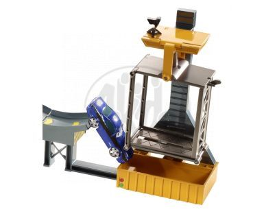 CARS2 Track set základní Mattel V2863 - Stunt Ramp Getaway