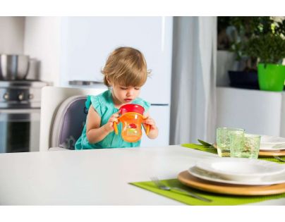 Chicco Hrneček 360 s držadly 200 ml oranžový
