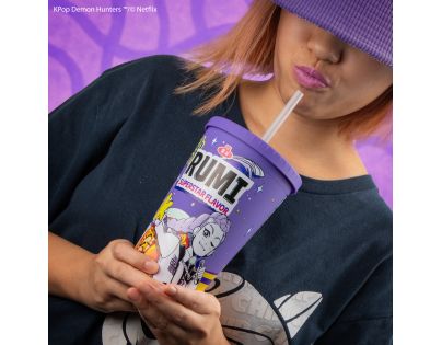 Cinereplicas K-pop Demon Hunters hrnek s brčkem Rumi Superstar Flavour