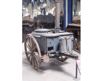 Cobi 2272 Německé polopásové vozidlo Sd.Kfz10 s polní kuchyní