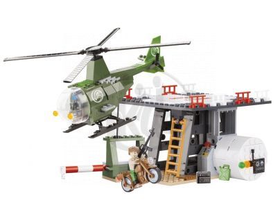Cobi Malá armáda 2331 Základna s helikoptérou
