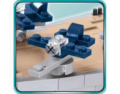 Cobi 4812  Malá armáda Bitevník Iowa class USS Missouri BB-63 Iowa BB-61 1:300