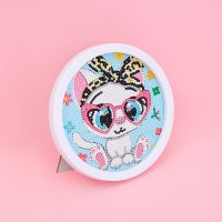 Sparkys Diamantové malování s rámem Kreslené bílé kotě 17 cm