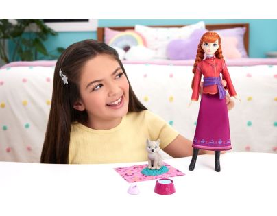 Disney Frozen panenka - Anna s polární liškou