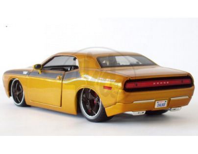 Dodge Challenger Concept 2006 Maisto 1:18 - Zlatá