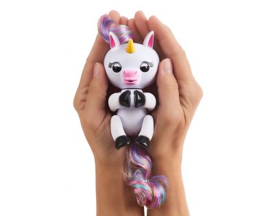 Fingerlings Jednorožec Gigi bílý