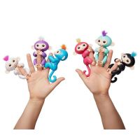 Fingerlings Opička Mia fialová 3