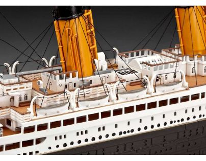Revell Gift-Set R.M.S. Titanic 100th anniversary edition 1:400