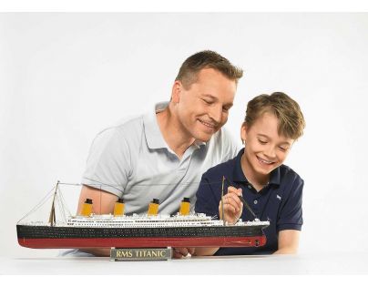 Revell Gift-Set R.M.S. Titanic 100th anniversary edition 1:400