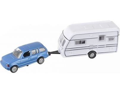 Halsall Teamsterz Auto s bílým karavanem