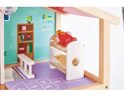 Hape Velký rodinný dům s garáží