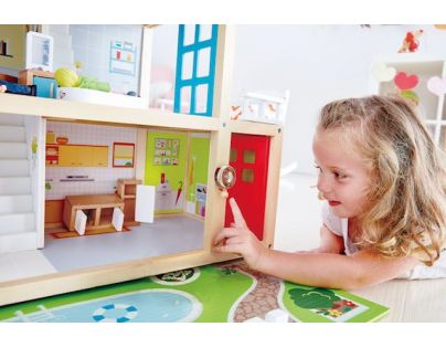 Hape Velký rodinný dům s garáží