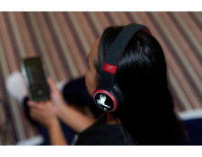 Harry Potter Light-Up BT Headphones - Patronus