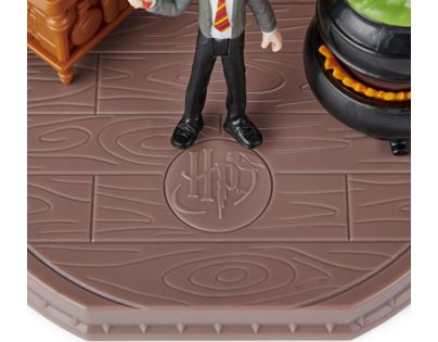 Spin Master Harry Potter Učebna Míchání Lektvarů s figurkou Harryho
