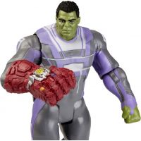 Hasbro Avengers 15 cm Deluxe figurka Hulk s rukavicí 3