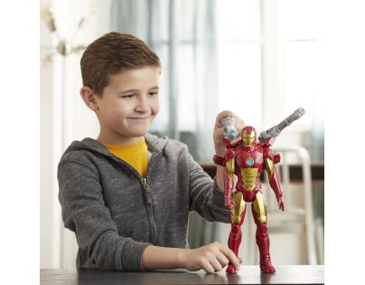 Hasbro Avengers figurka Iron Man s Power FX přislušenstvím