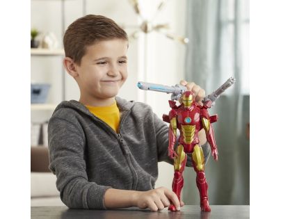 Hasbro Avengers figurka Iron Man s Power FX přislušenstvím