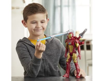 Hasbro Avengers figurka Iron Man s Power FX přislušenstvím